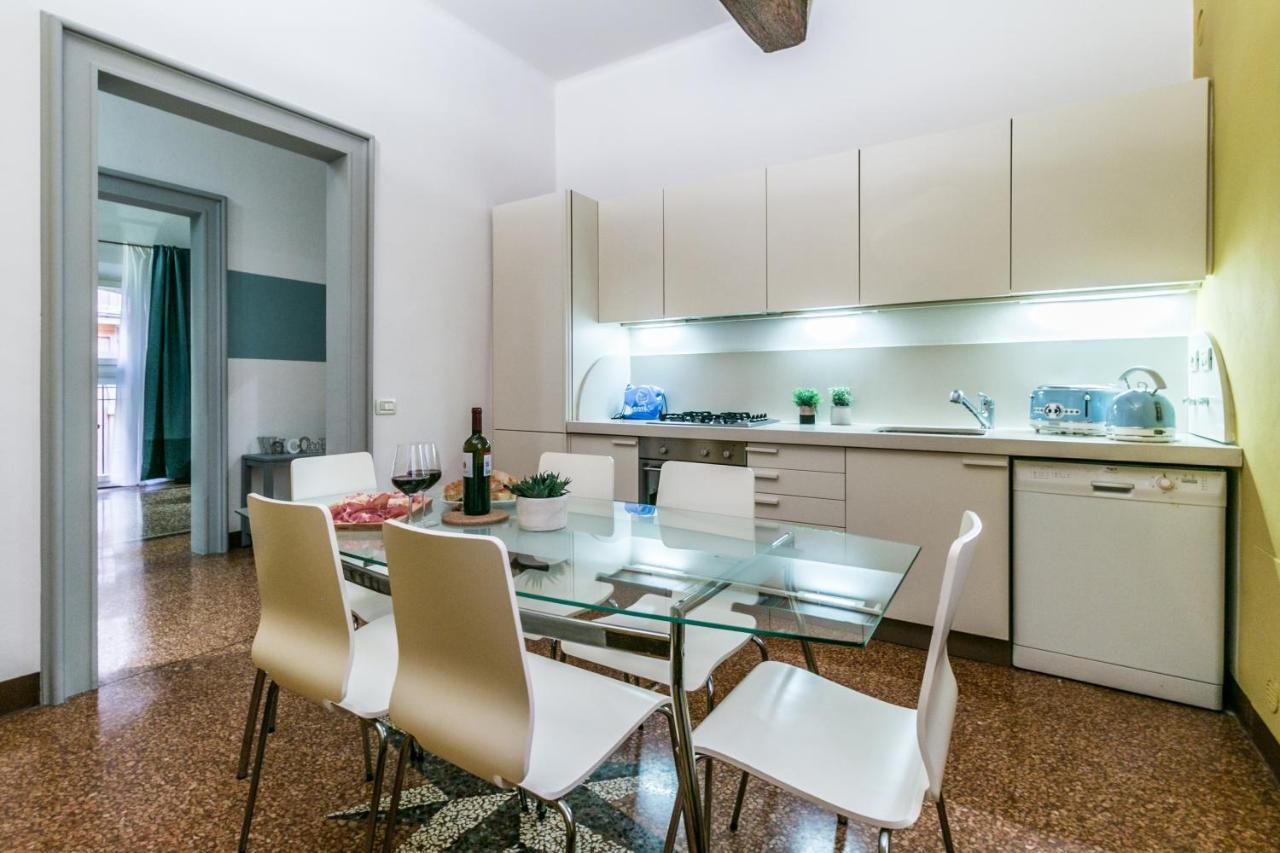 Familybo Apartments Santo Stefano Bologna Exterior foto