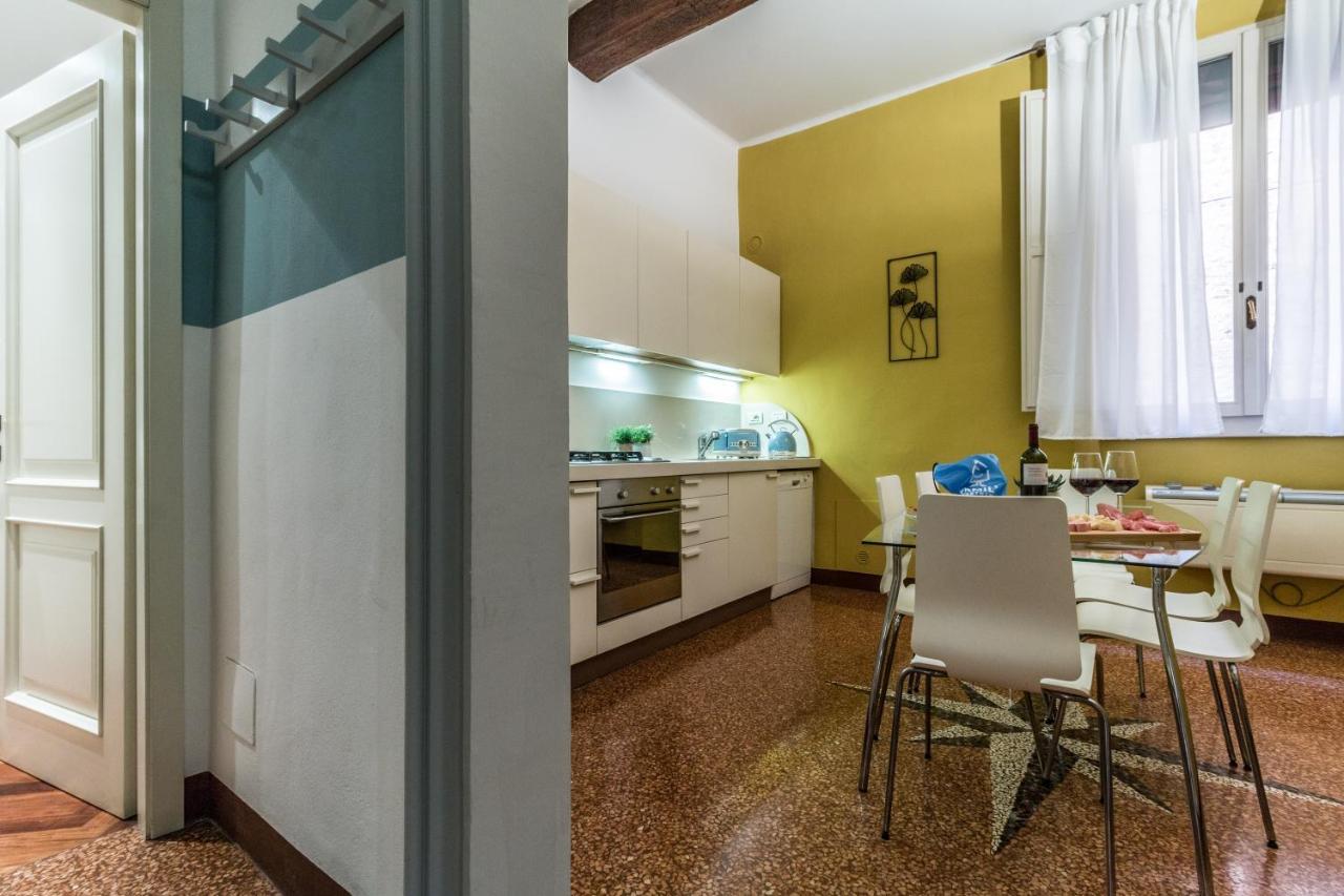 Familybo Apartments Santo Stefano Bologna Exterior foto